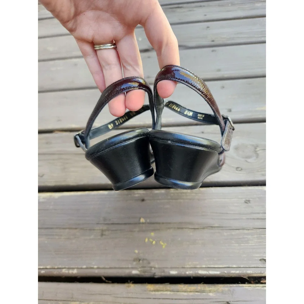 SAS Strippy‎ Sandals Wine Leather Wedge Tripad Comfort Made in USA 8.5M